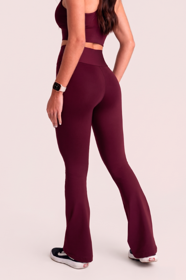 Calça Flare Fitness Feminina Flow Vinho