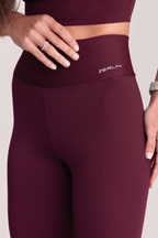 Calça Flare Fitness Feminina Flow Vinho